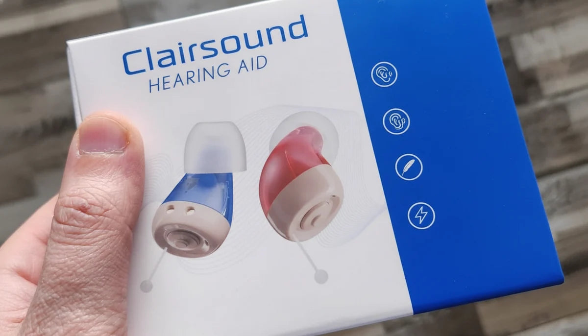 La boîte Clairsound tenue en main